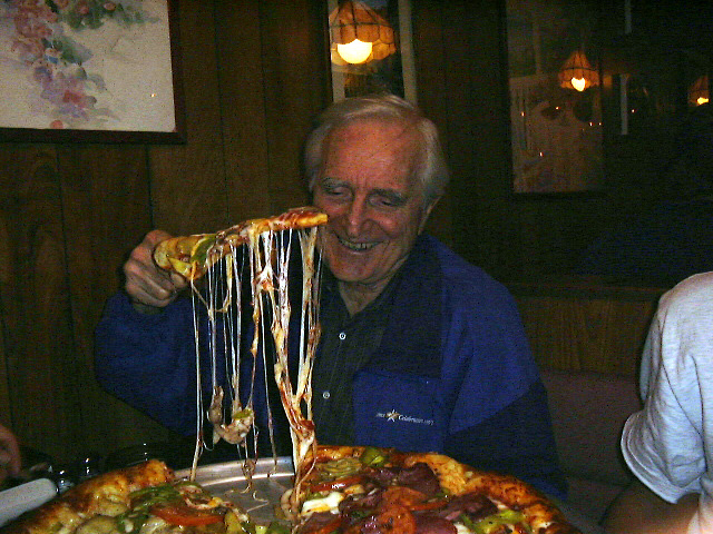 Traction photo Doug at dinner after meeting at SRI on 000413